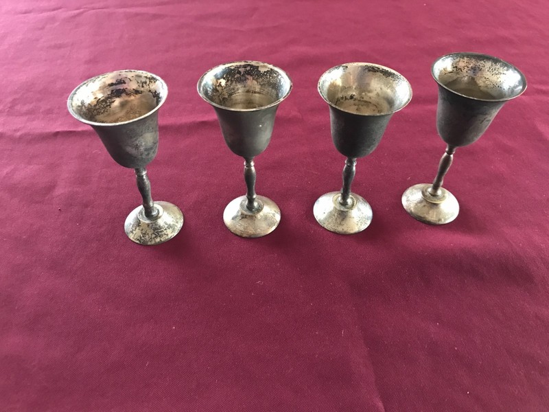 Lot of 4 Vintage International Silver Company Silver plated Shot Goblets