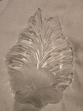 Mikasa hibiskus kwiatowy liść matowy talerz do serwowania kryształ szklana palma