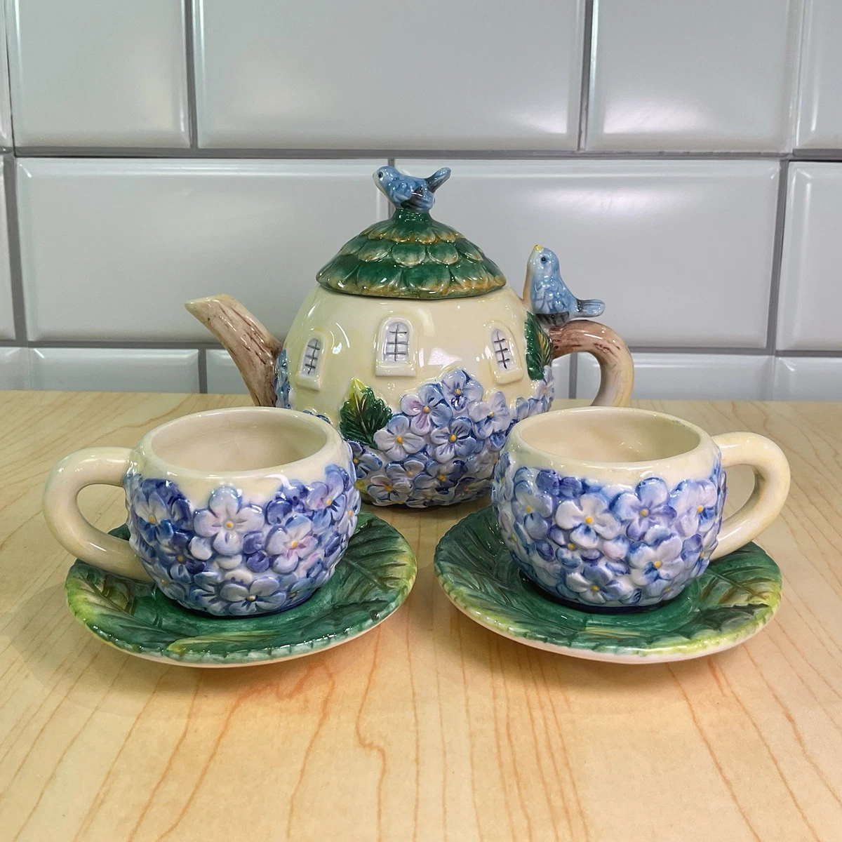 Ceramic & Porcelain Blue Original Collectible Teapots & Tea sets