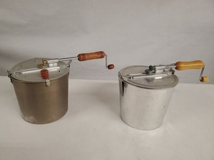 Felknor's & More! Manual Stovetop Popcorn Poppers (2)