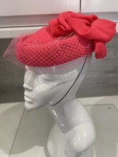 Mitzi Lorenz Modell rosa Pillendose Retro Vintage Satin Schleife Vogelk&auml;fig Hut Hochzeit