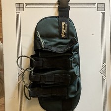 PAINTBALL Harness Fanny Pack Ball Hauler Sturdy Green Horizontal / Center Pocket