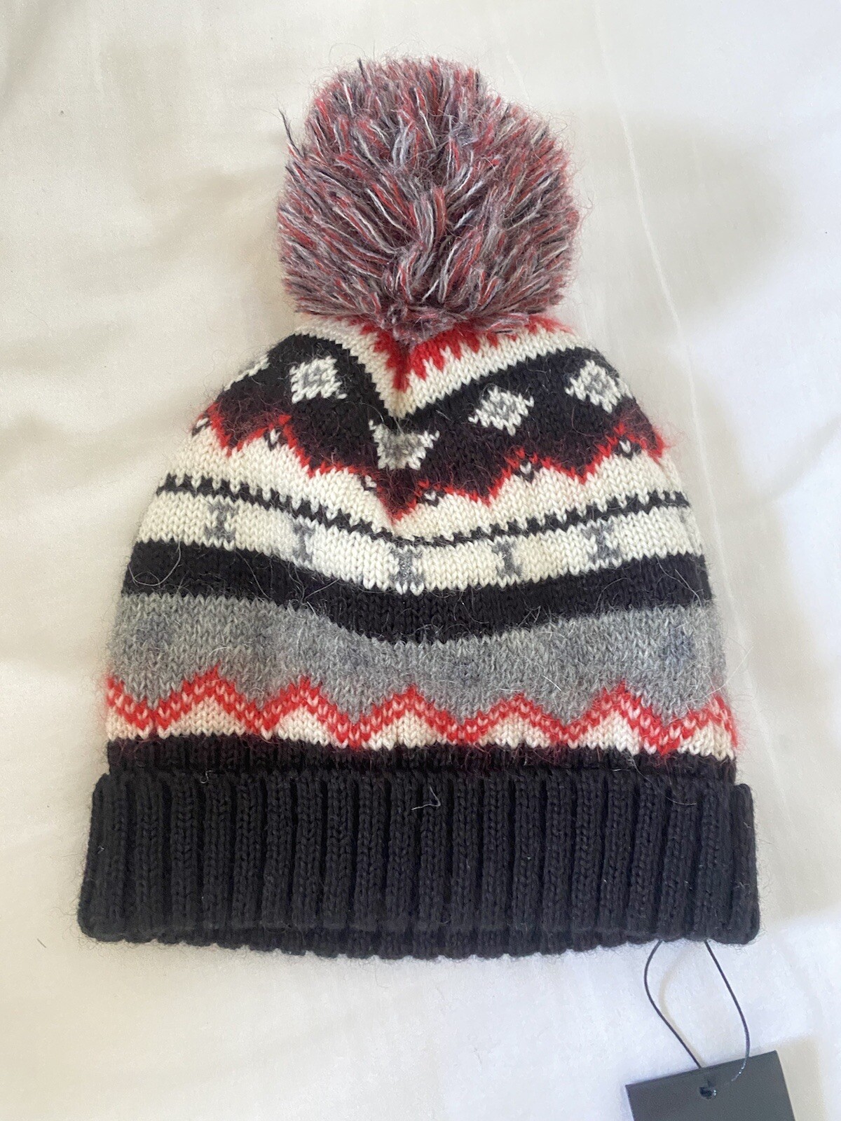 Cappello berretto Yves Saint Laurent in maglia