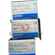 Brand New In Box Omron E3S-AT21 10-30VDC Photoelectric Sensor