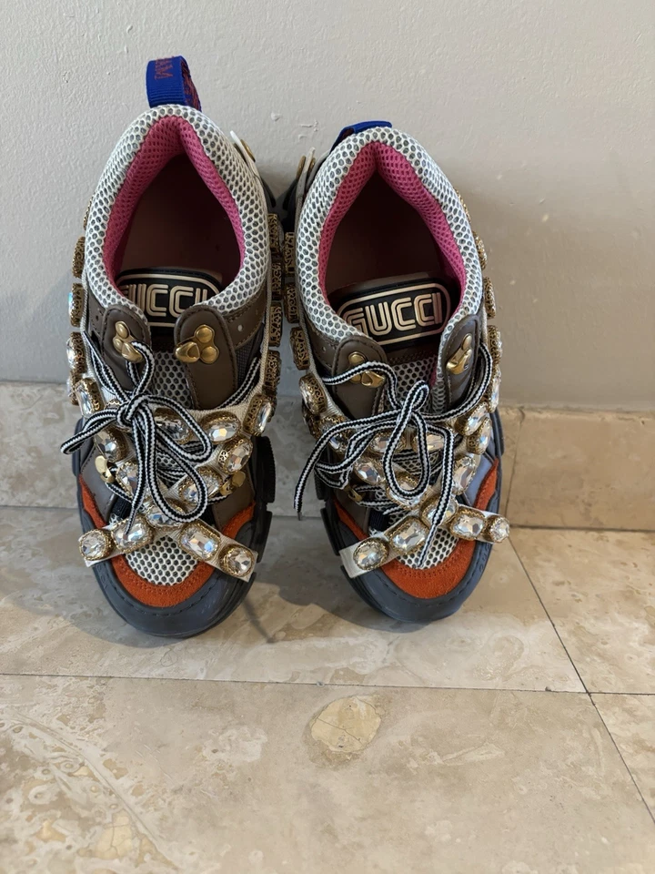 100% REAL AUTHENTIC GUCCI WOMEN SHOES 6-6.5 Size with removable crystal straps - Image 3 of 4