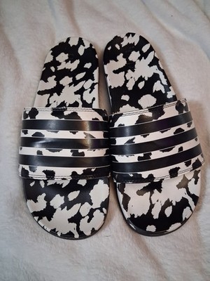  NWOT ADIDAS Black&White  Very Unique  Comfy Adilette Slides Size 8 [2021]