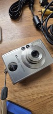 Canon IXUS V2 Compact Digital Camera Silver, 2.0MP