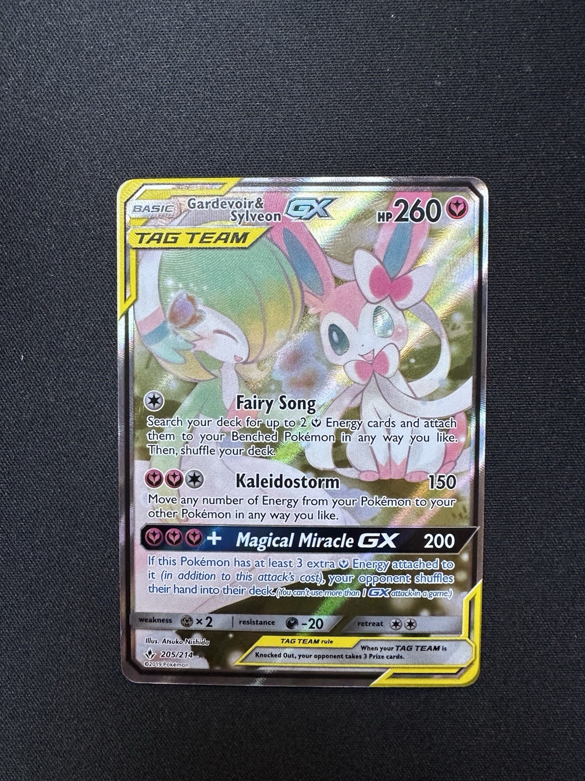 Gardevoir & Sylveon GX (Alternate Full Art) 205/214 Sm-Unbroken Bonds Holo