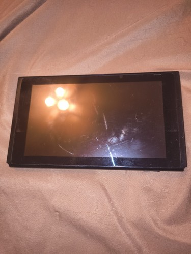 Nintendo Switch Console (HAC-001)  - BROKEN - FOR PARTS ONLY