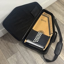 LARK IN THE MORNING autoharp 21 chord 36 strings w/tuning wrench n case Included