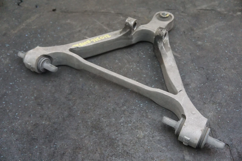 Передний левый или правый нижний рычаг управления поперечный рычаг 200940 Ferrari 360 Modena 2003 - Изображение 2 из 4