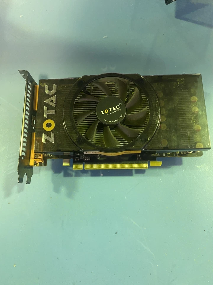 Zotac GTS 250 - 1GB GDDR3 - 256 bit - PCI-E Graphics Card - Image 4 of 4