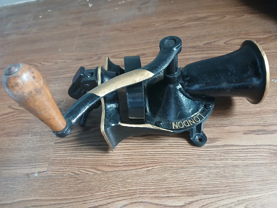 Rare vintage SPONG & CO LTD Coffee grinder of 40's made in England. - Image 3 of 4