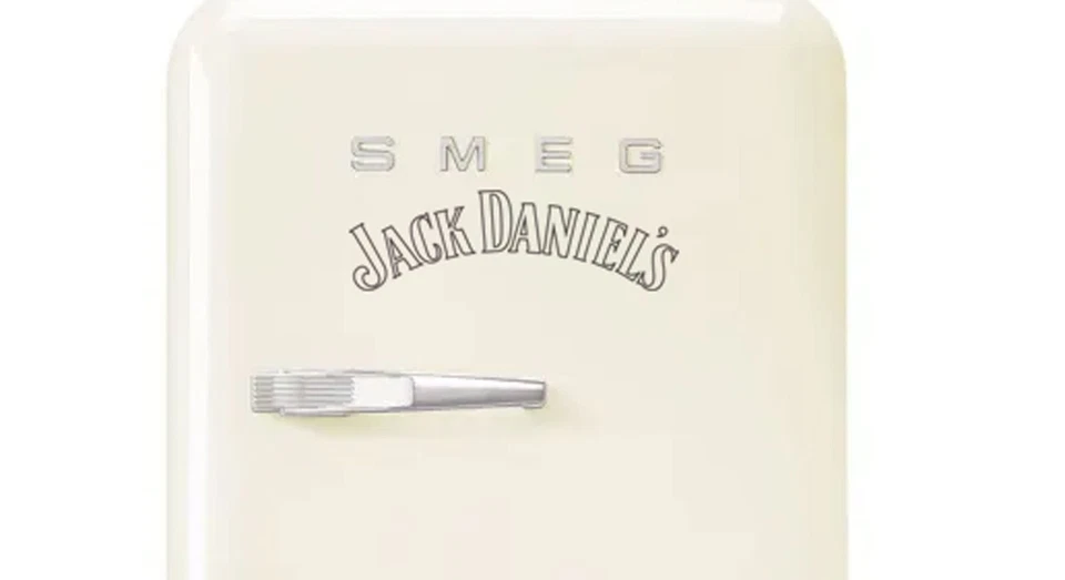 JACK Daniels Sticker Decal Whiskey label Man Cave Mancave Decor Fridge Bar Wall - image 2 of 4