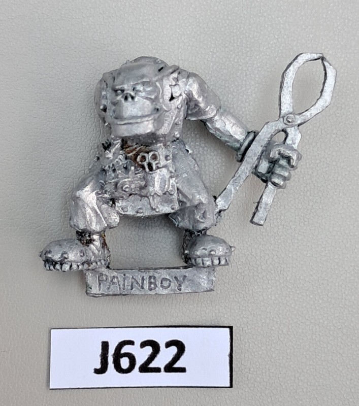 Ork Painboy Pain Boy (Boyz) with Pincers GW Rogue Trader Era - Metal (J622)