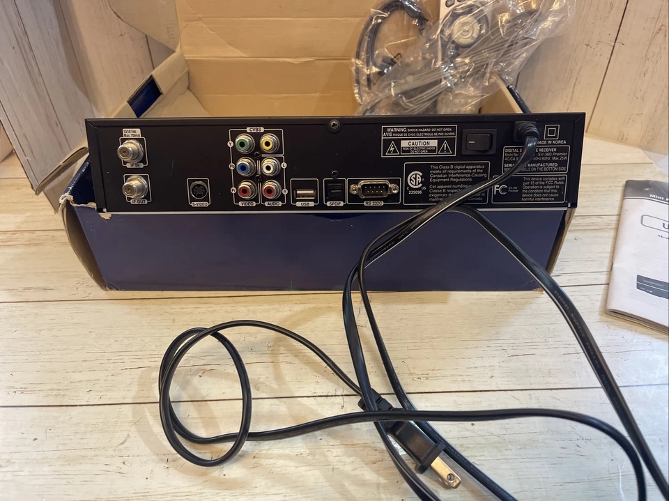 Sonicview SV-360 Premier Mini PVR Digital Satellite Receiver With Sv-360 Control - Image 4 of 4