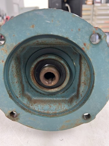 👀 DODGE TIGEAR 15:1 GEAR REDUCER 1.39 HP 1750 RPM 622 TORQUE Q200B015M056K1 - Picture 3 of 9