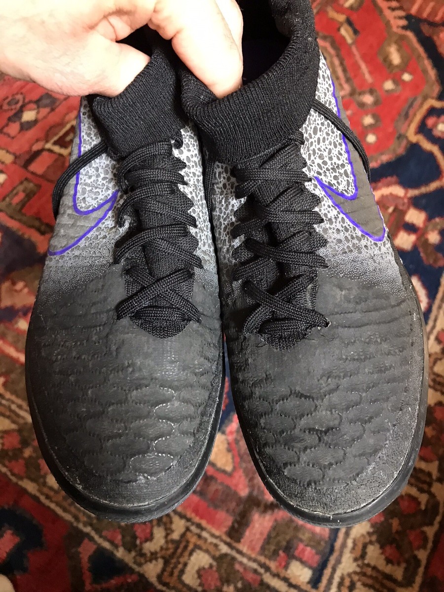 Nike MagistaX Proximo TF Original 718359-001 US Size 7 RARE