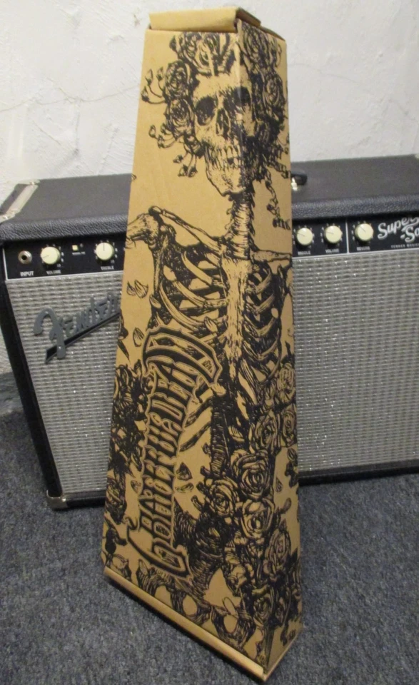 Укелеле Alvarez GDU26C-Roses Grateful Dead - ограниченный выпуск в коробке - Изображение 2 из 4