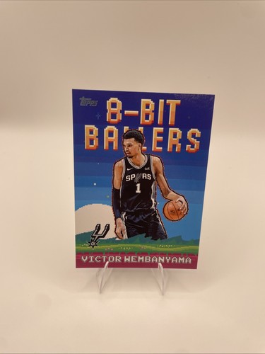 2025 Topps Basketball Victor Wembanyama 8- Bit Ballers - Spurs