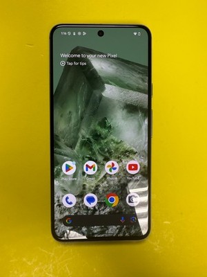 Google Pixel 8 - 128GB - Hazel (Unlocked)  Excellent Condition