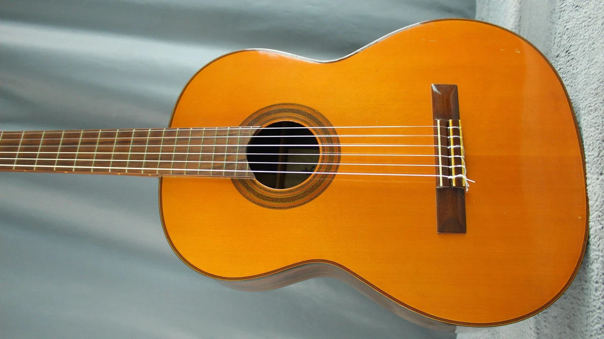 Suzuki Vintage Classical Guitars | eBay
