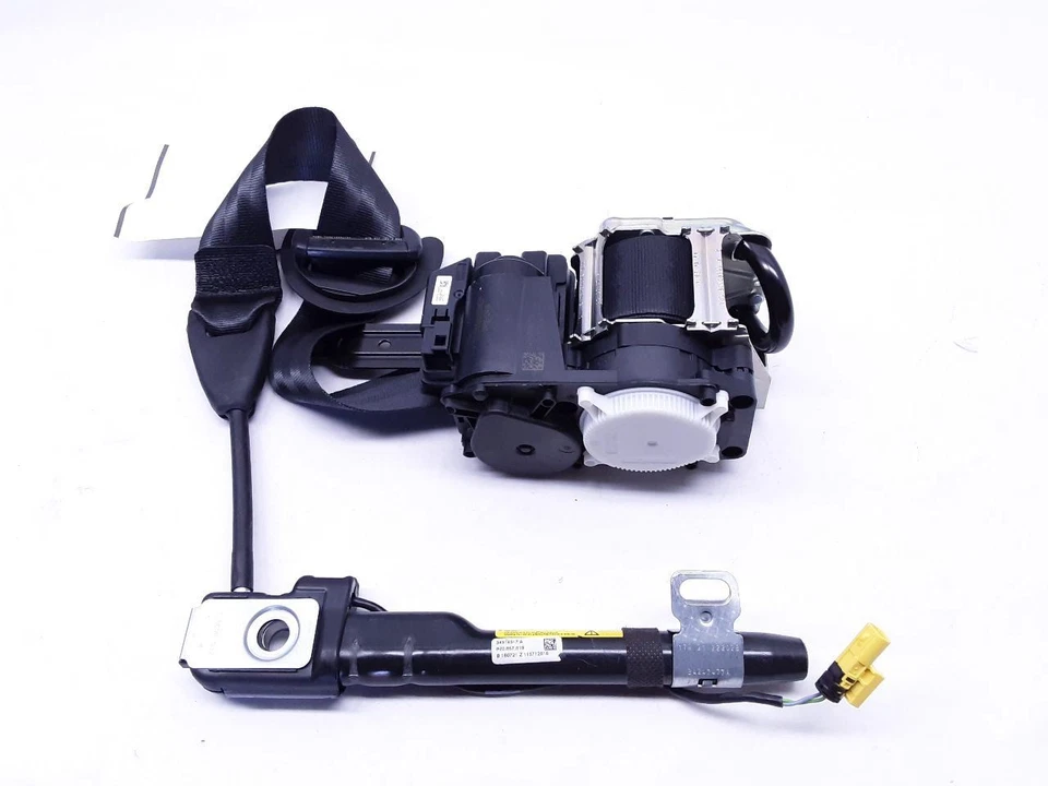 22-23 Audi A3 S3 RS3 Driver Left Front Seat Belt 8Y0857705J041 - Image 3 of 4