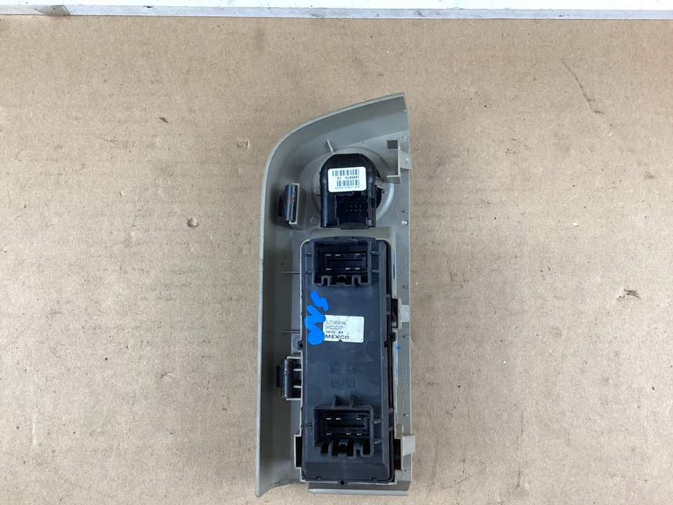 Interruptor maestro del espejo retrovisor de ventana lateral del conductor Ford Edge 2008-2010 641-00343L OEM Foto 4 de 4
