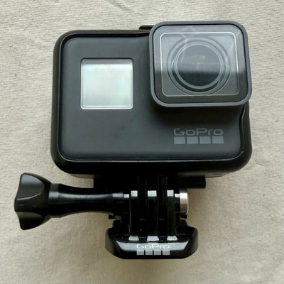 GoPro Hero 5 Action Camera W/ Case & Battery- Tested & Works