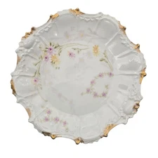 Limoges Gold Gilded Antique Hand-Painted Daisy Floral Porcelain Dish or Bowl