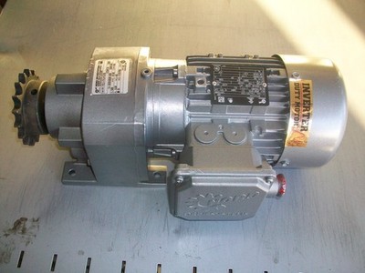 Nord  Drive Systems Speed Reducer Gearbox Motor 172-1-71L/4 CUS     .50HP   NEW
