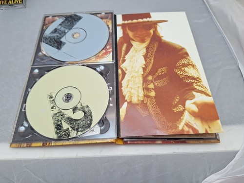 Stevie Ray Vaughan box, CD , DVD Sammlung - Foto 12 di 21