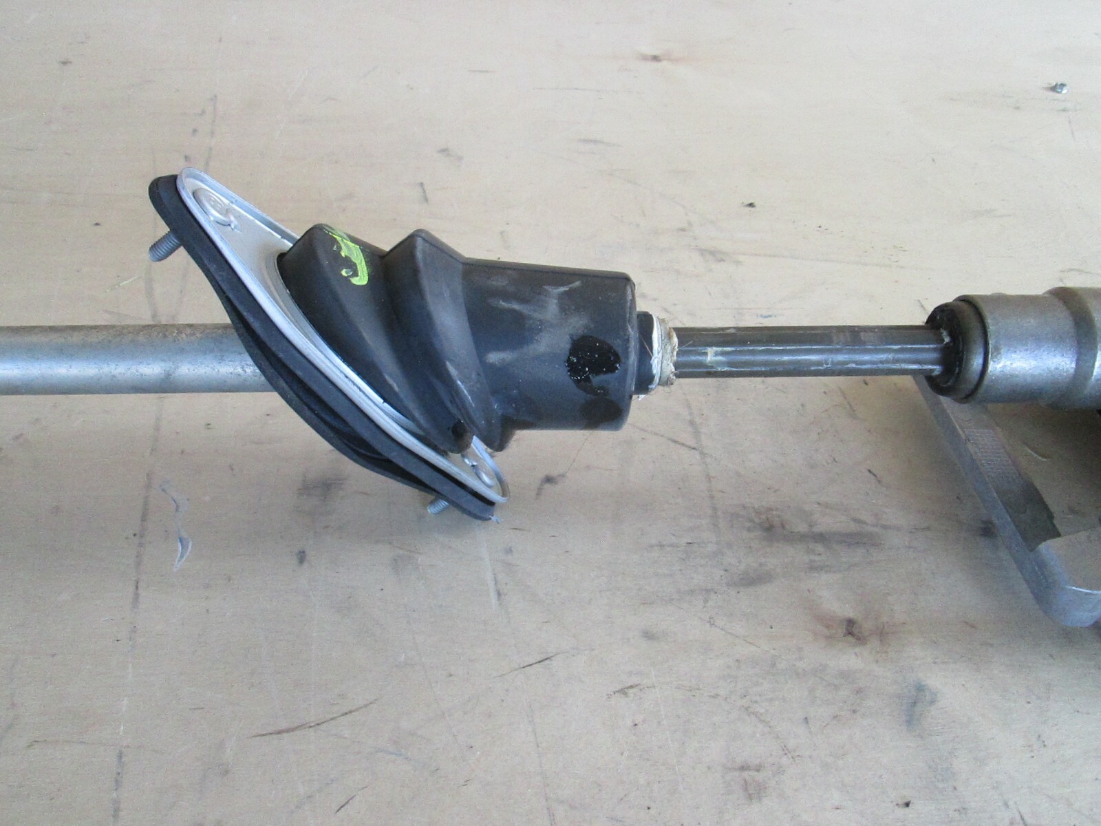 Maserati Quattroporte - Steering Column Assy / Shaft / Motors / Key # 200087