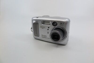 2003 Kodak EasyShare CX6330 Digital Camera W/ Bag and Dock 6000
