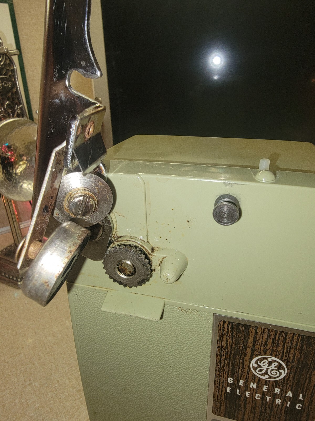 Vintage GE General Electric Can Opener Knife Sharpener Avocado Green