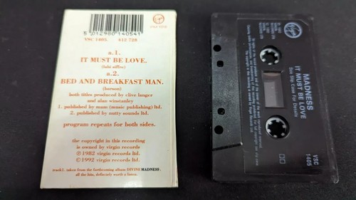 Madness – It Must Be Love - Cassette Single - Picture 3 of 3