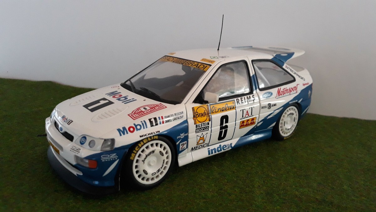 Miniature FORD ESCORT RS WRC 1/18 - RALLYE MONTE CARLO 1994 DELECOUR - UT MINICHAMPS