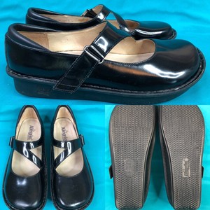 black patent mary janes womens