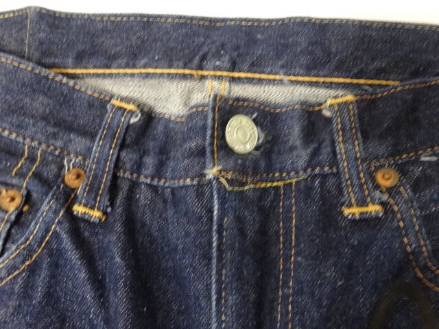 Vintage OG 1950s LEVIS 501 ZXX Guaranteed Patch Hidden Rivet Vintage OG 1950s LEVIS 501 ZXX Guaranteed Patch Hidden Rivet