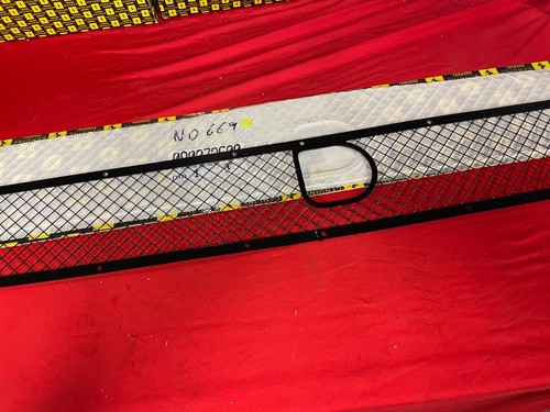 Ferrari F430 Stoßstange hinten Grill #80072500 - Bild 2 von 3