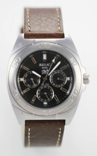 Relic Schwarz Herren Edelstahl Silber Braunes Leder Tag Datum 24hr. Quarz Uhr