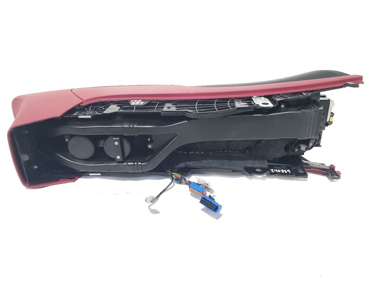 Used Center Console fits: 2017 Maserati LEVANTE Grade A