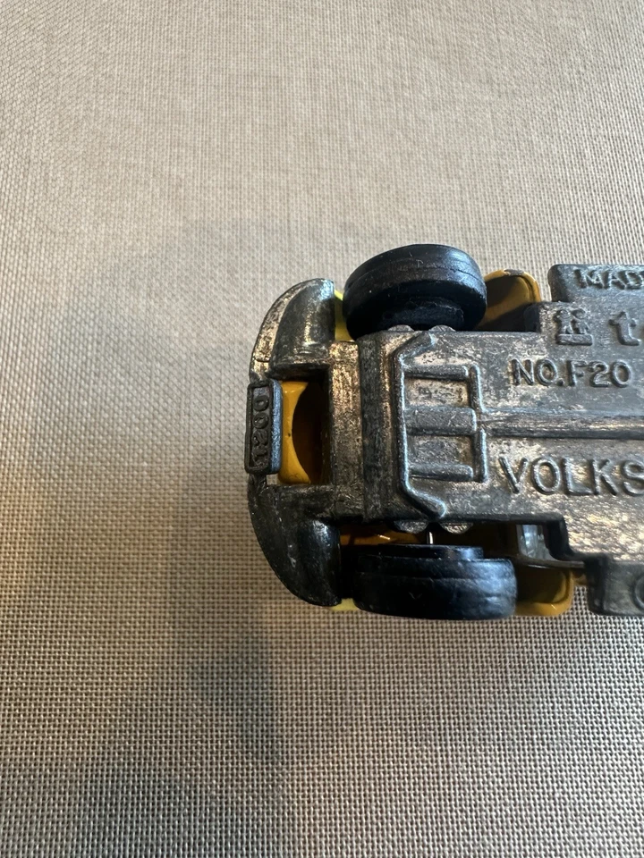 ВИНТАЖНЫЙ TOMICA 1977 TOMY VOLKS WAGEN 1200 LSE NO F20 ЖЕЛТЫЙ VW ЖУК ЯПОНИЯ - Изображение 4 из 4