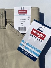 Wrangler Men's Cargo Shorts Relaxed Fit Stretch Tan size 48