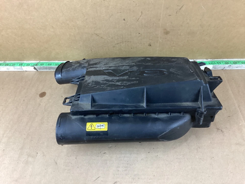 2013-2014 MERCEDES-BENZ GL450 4.7L CAIXA DE FILTRO LIMPADOR DE AR FRONTAL ESQUERDO FABRICANTE DE EQUIPAMENTO ORIGINAL - Imagem 2 de 4