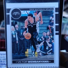Panini NBA Hoops 2024-25 Victor Wembanyama #165 San Antonio Spurs