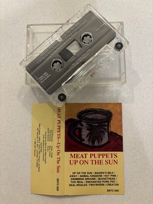 MEAT PUPPETS - UP ON THE SUN (RARE US ISSUE CASSETTE TAPE)