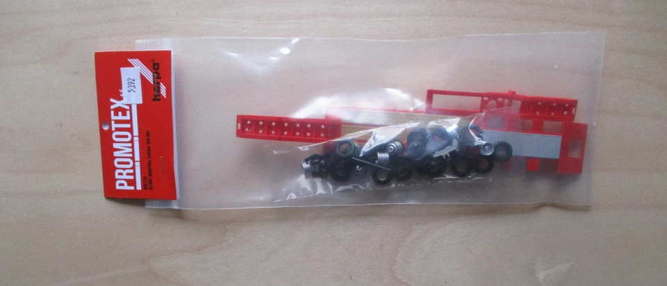 Remolque Red Lowboy Heavy Equipment con accesorio Jeep Promotx 1/87 escala HO 5392 Foto 2 de 2