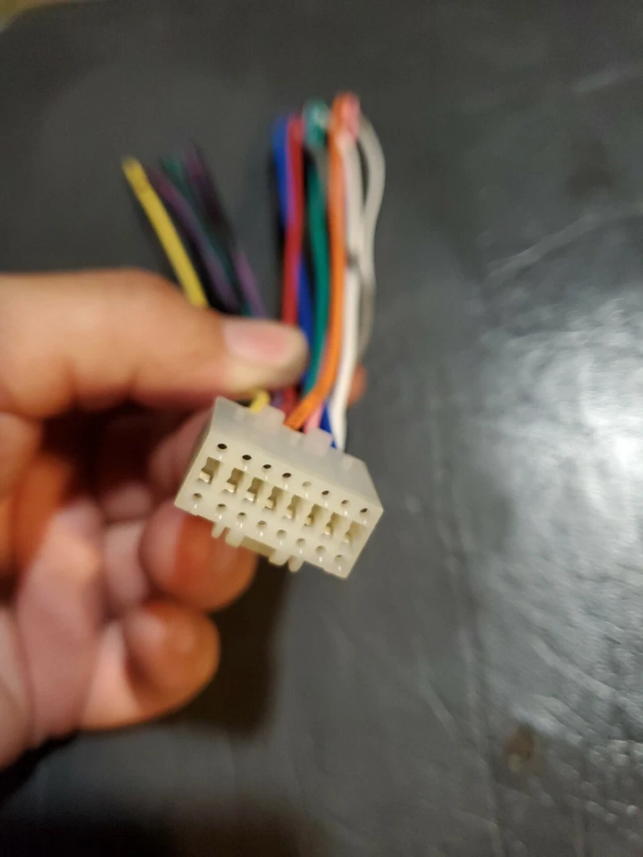 ARNÉS DE CABLES ECLIPSE CD AUDIO PARA AUTOMÓVIL 16 PINES REPRODUCTOR DE CD ESTÉREO PARA AUTOMÓVIL ENCHUFE DE RADIO NUEVO Foto 4 de 4