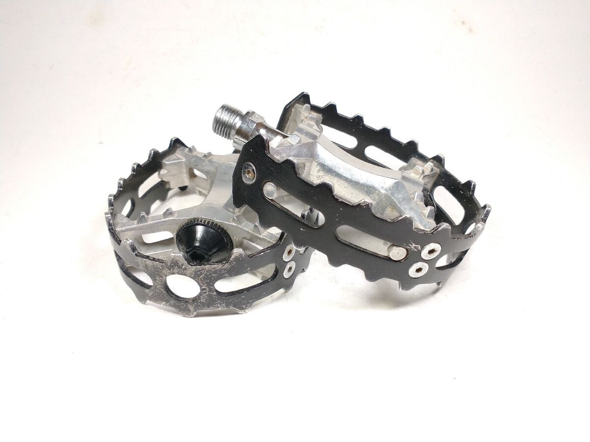 Vintage Suntour XC-II Bear trap 9/16 Vintage Suntour XC-II Bear trap 9/16
